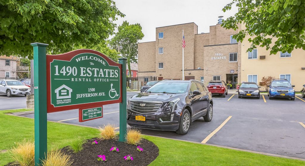 1490 Estates exterior