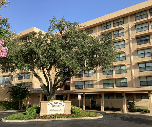 5200 Eggleston Ave 
Orlando, FL 32810
170 Senior Apartment Homes with Section 8 rental assistance
407-291-1542 TTY 711