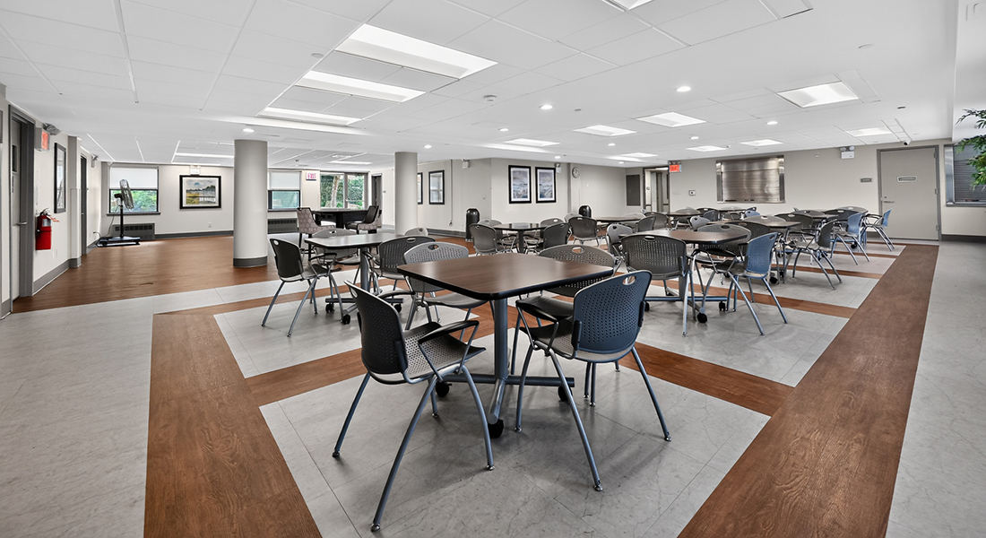 Harbor Hill community room