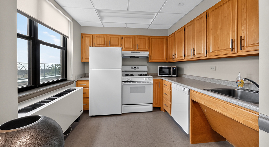 Sunset Gardens kitchen