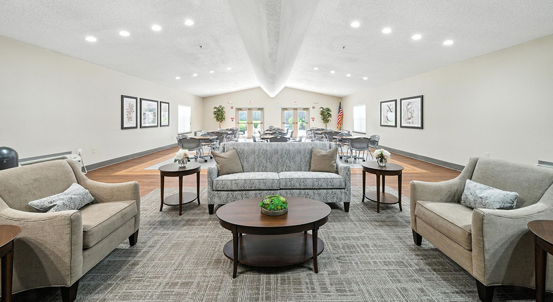 Mollie & Max Barnett & Tarrant County B'nai B'rith lounge