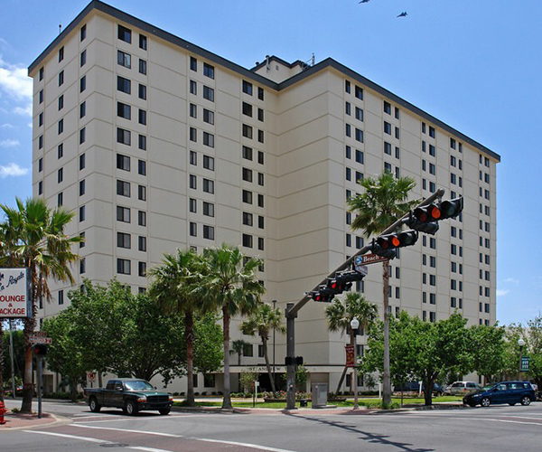 24 Harrison Ave 
Panama City, FL 32401
216 Senior Apartment Homes with Section 8 Rental Assistance
850-785-9575 TTY 711