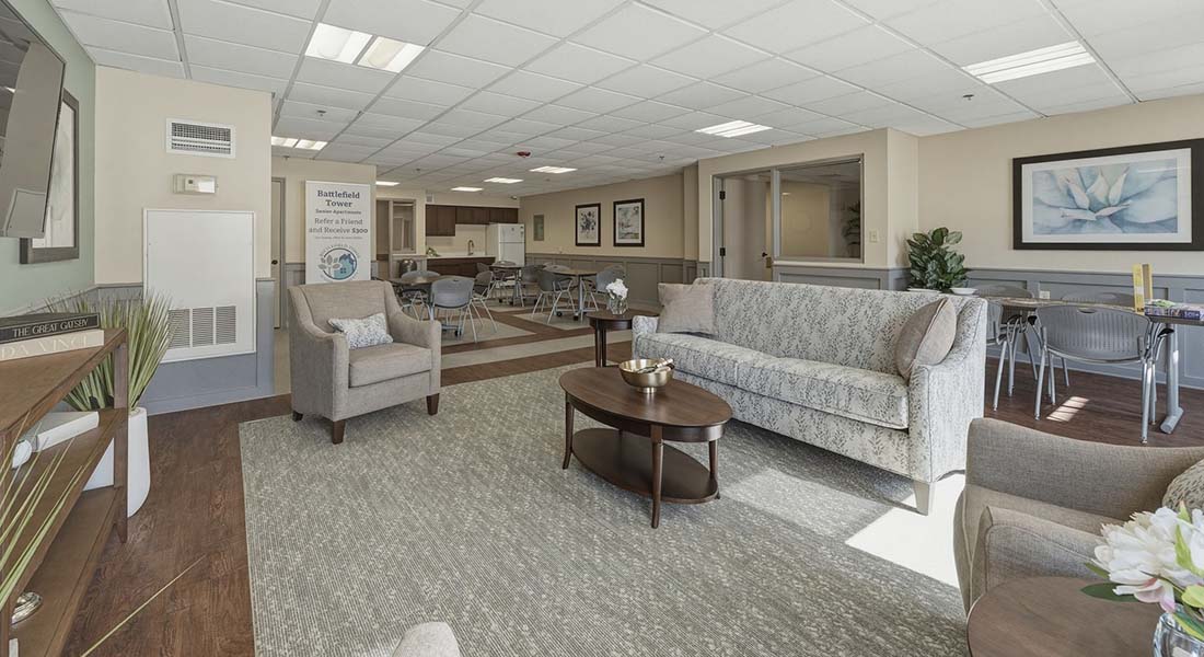 Battlefield Tower lounge