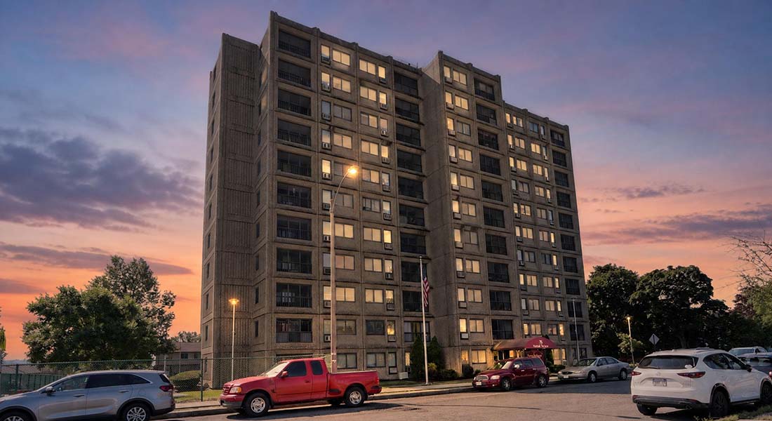 Pulaski Heights exterior