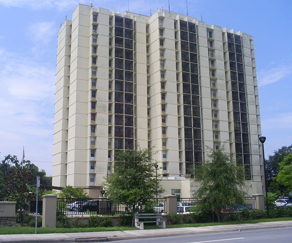 215 E Palm Avenue
Tampa, FL 33602
199 Senior Apartment Homes with Section 8 Rental Assistance
813-223-26861 TTY 711